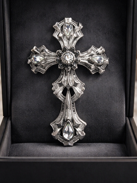 Source Unknown Other - Ornate Silver Cross brooch with Clear Crystals